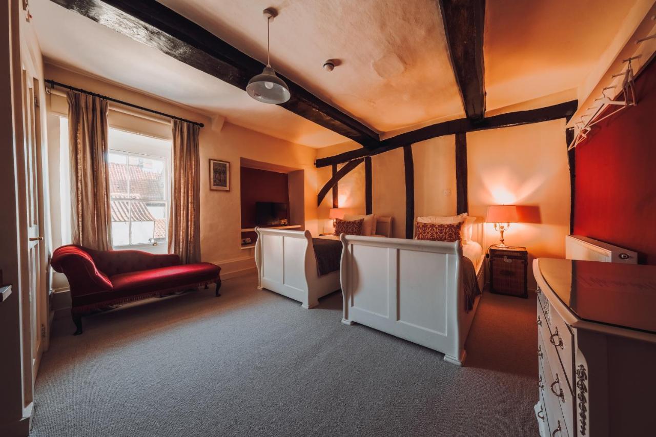 The Black Lion Hotel Литъл Уолсингъм Екстериор снимка